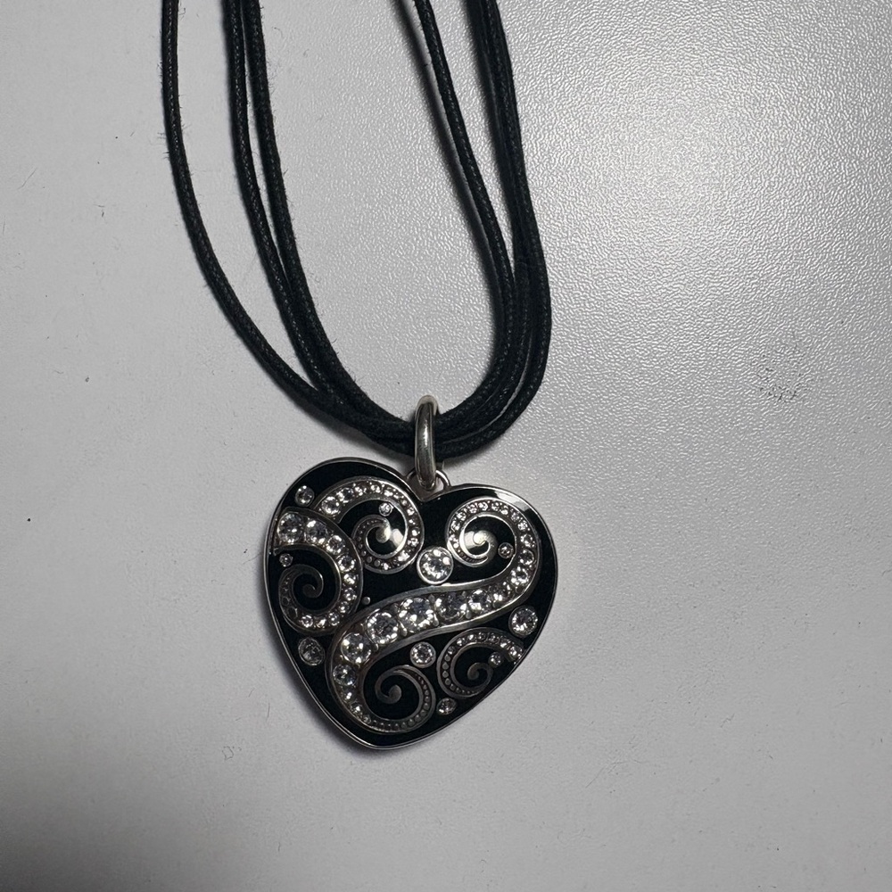 Brighton Retired Elegant Silver Heart Pendant Necklace - Picture 3 of 6